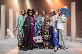 Modest Fashion Indonesia 2025: Tren Global, Inovasi, dan Identitas Budaya